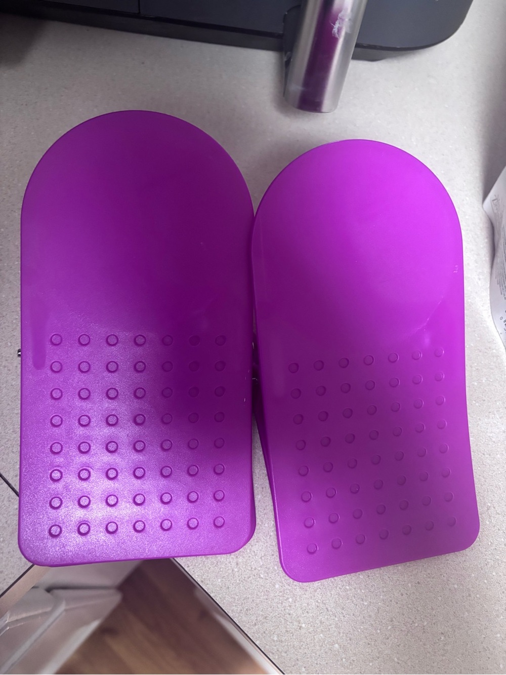 Giant clips